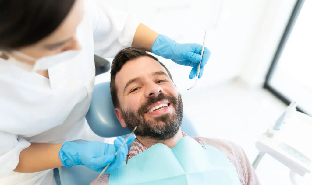 Cómo atraer y fidelizar pacientes en tu clínica dental